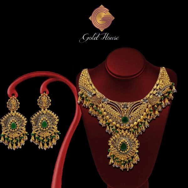 Emerald Gold Coller Necklace Set NLC0001
