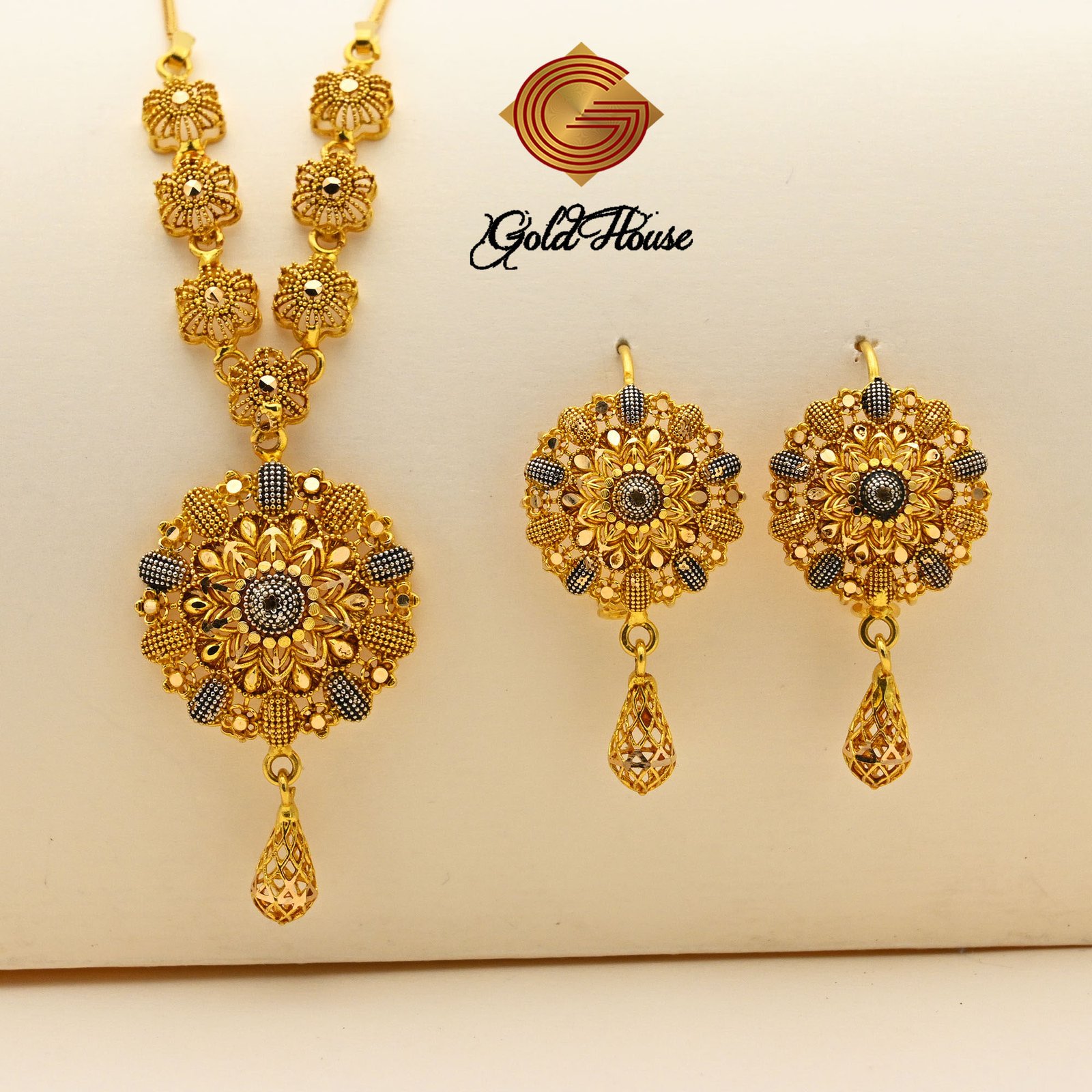 Necklace Design
