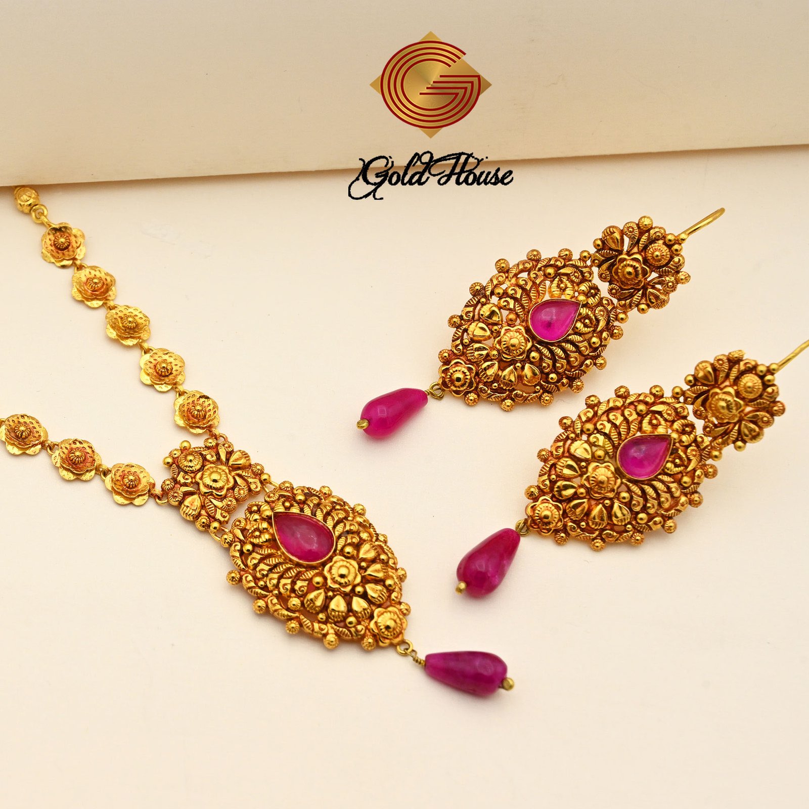 Necklace Design NL