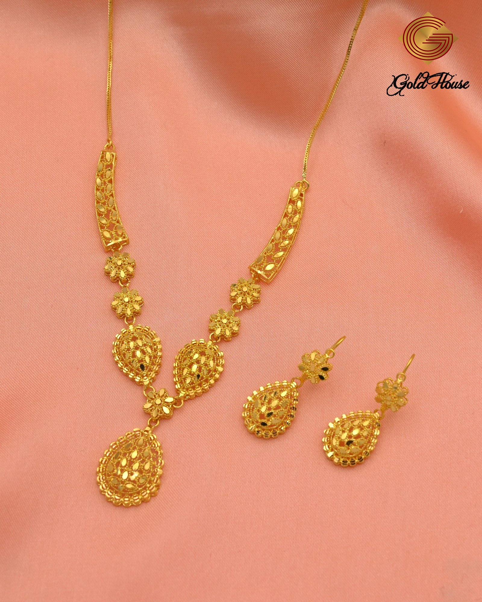 Necklace Design NL