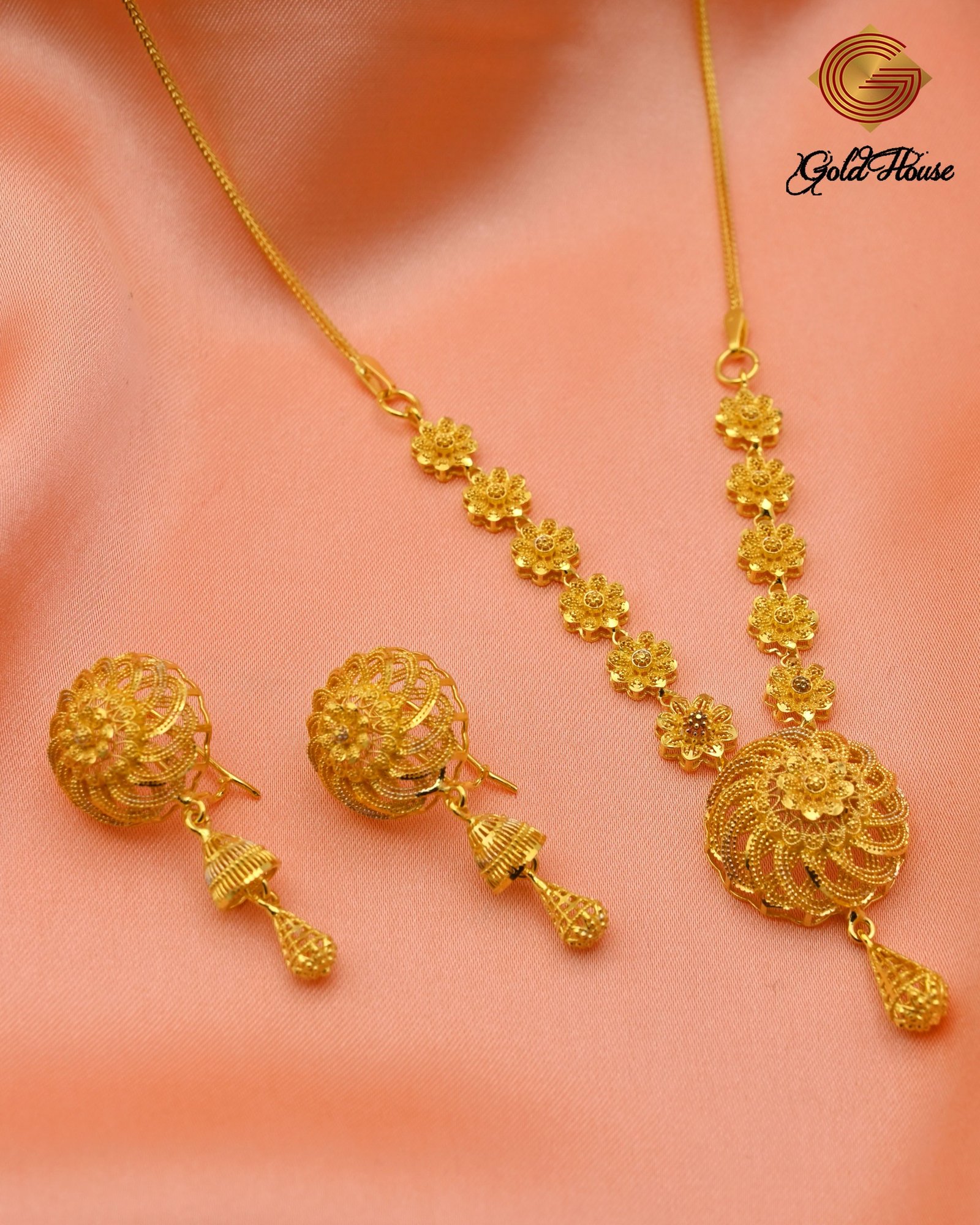 Necklace Design NL