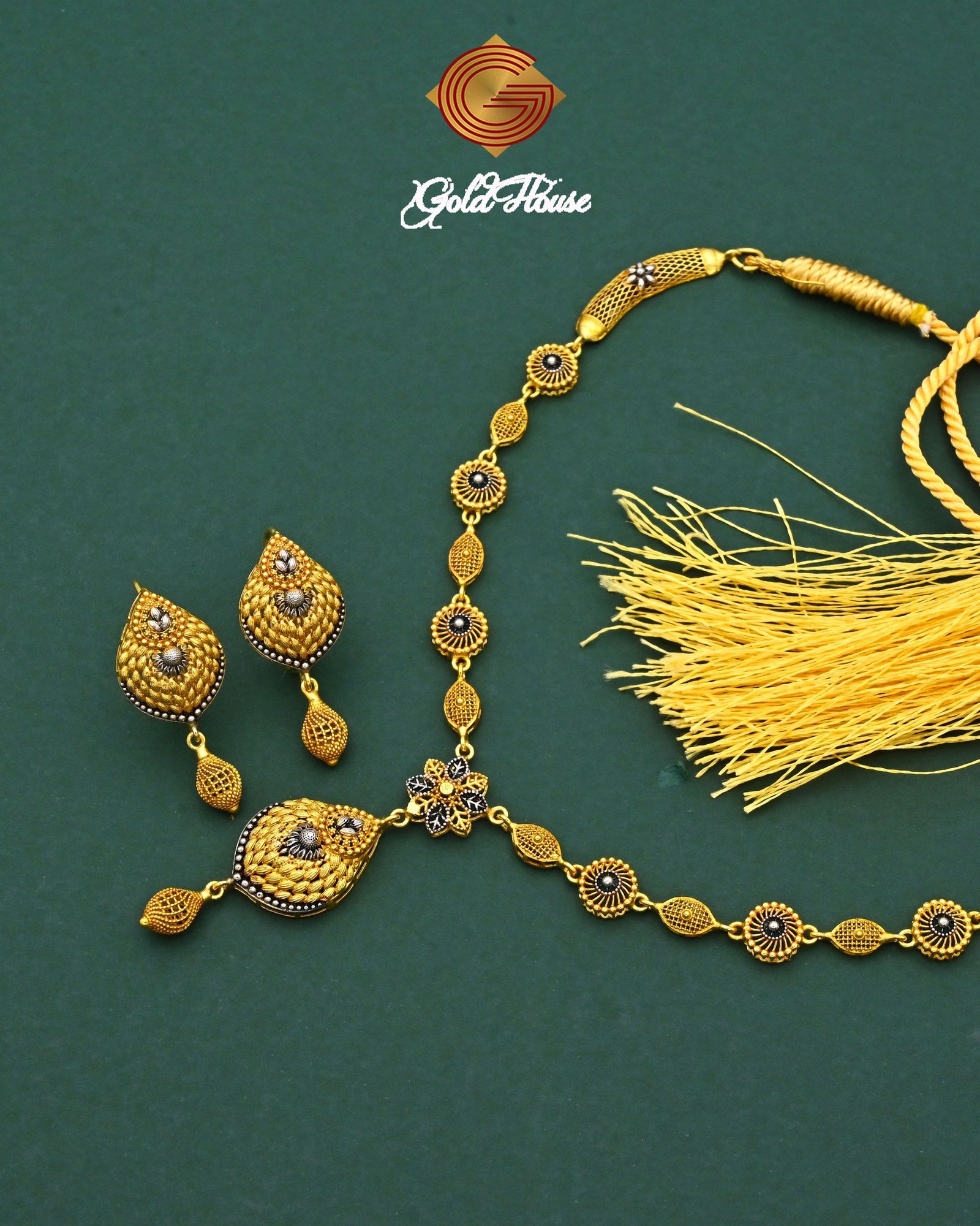 Necklace Design NL